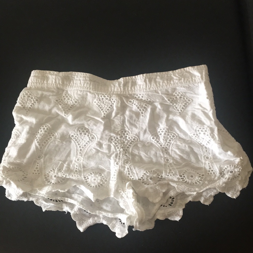 Patrons of Peace: White crochet/lace shorts